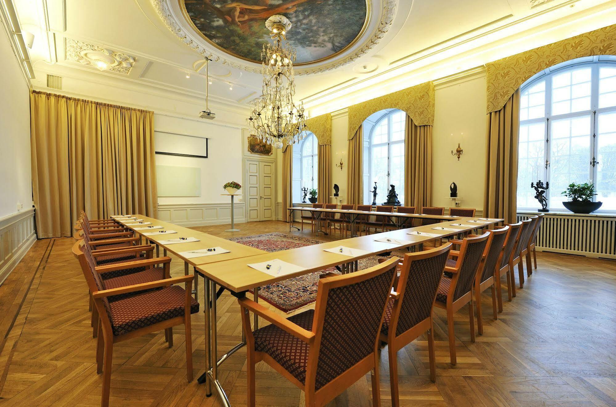 Naesby Slott Hotel Taby Luaran gambar